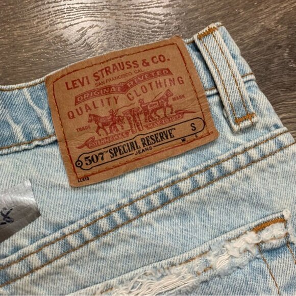 Levi's Thrasher Jorts Jean Shorts Denim Distressed Cutoffs 12th tribe light wash - Picture 11 of 15